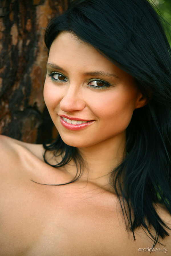 Агата, 23